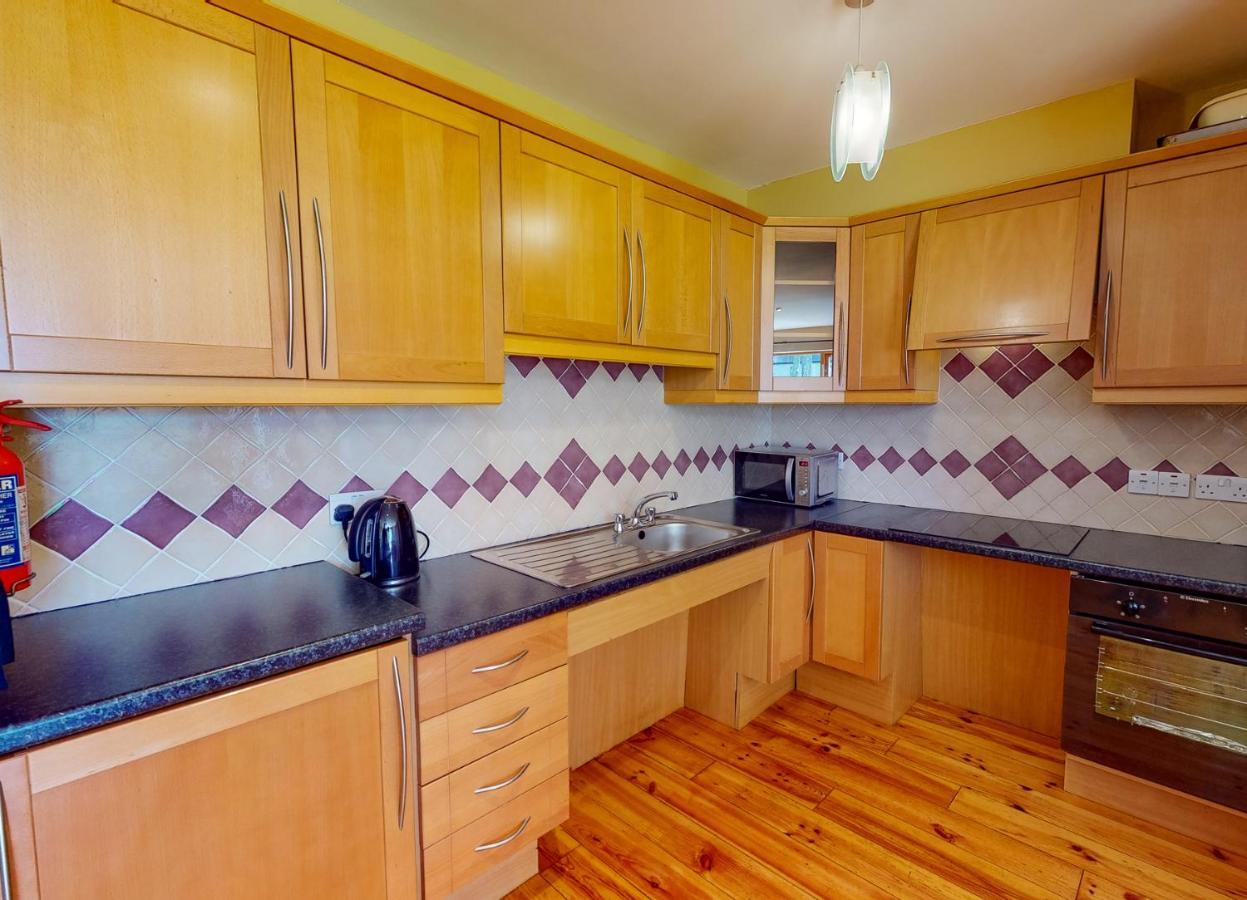 Dingle Courtyard Cottages 4 Bed By Trident Holiday Homes 외부 사진