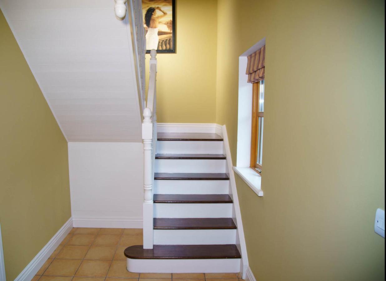 Dingle Courtyard Cottages 4 Bed By Trident Holiday Homes 외부 사진