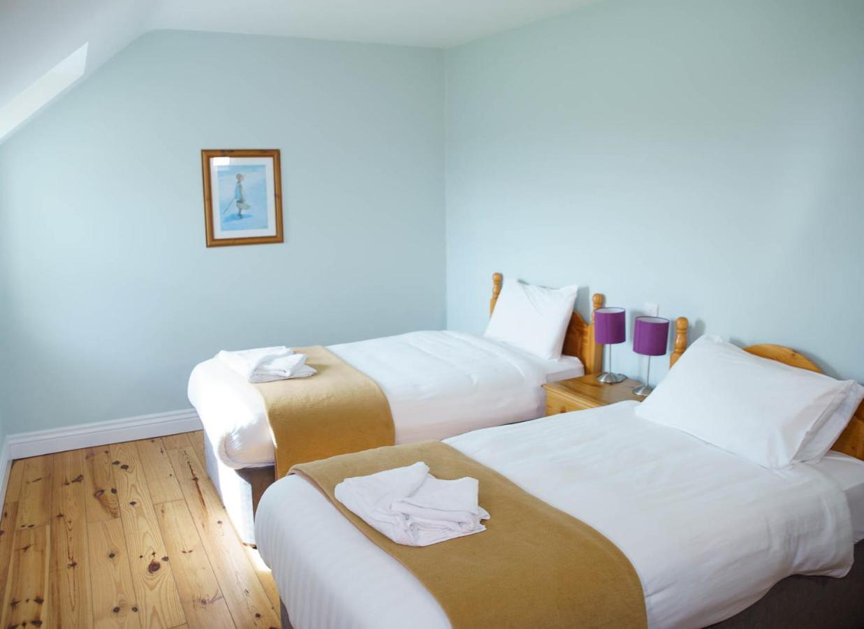 Dingle Courtyard Cottages 4 Bed By Trident Holiday Homes 외부 사진